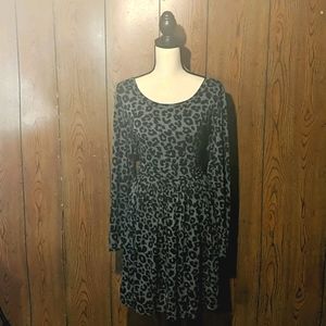 BOGO Old Navy XL Grey Leopard Print Dress